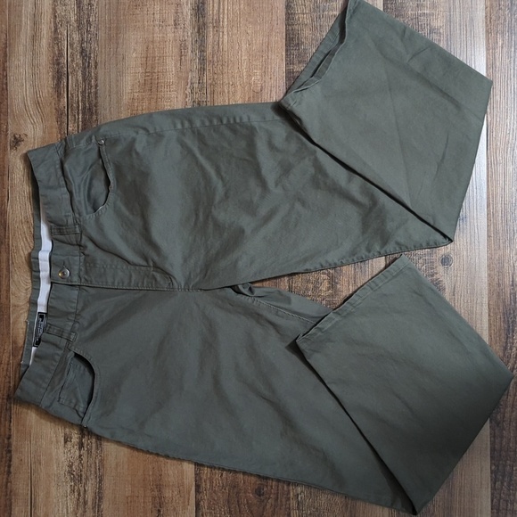 Williams & Kent 5-Pocket Flat Front Straight Leg Chino Pant Olive Green 36x30 - Picture 1 of 9